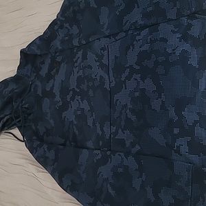 Mens Med Under Armor Sweatshirt